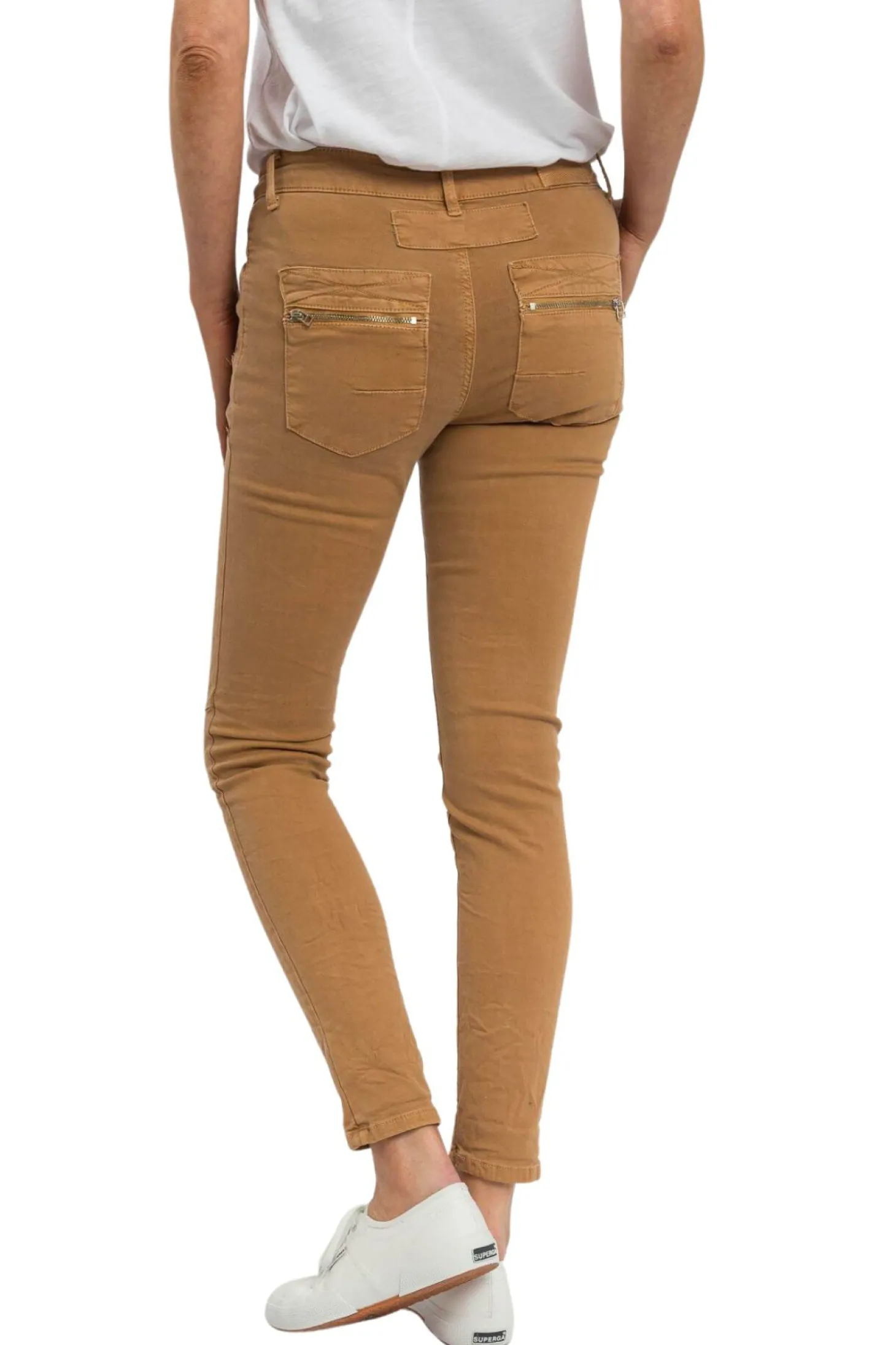 Classic Button Jeans - Biscotti - IS10