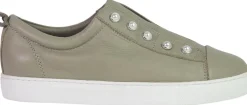 Light Green Pearl Sneaker - HN1
