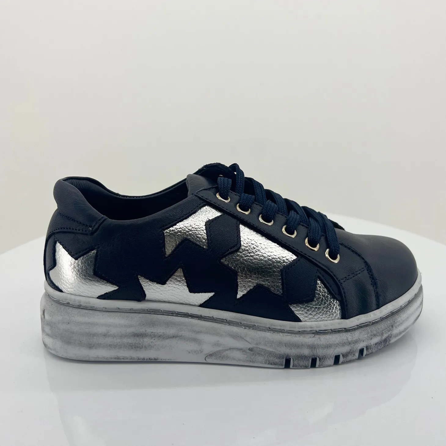 Navy Silver Taipei Sneaker - RS35