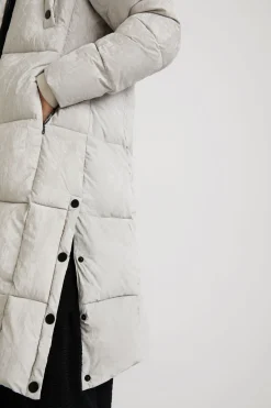 Padded Long Jacket | D36