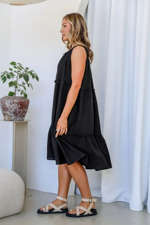 Strati Dress - Black - FA33