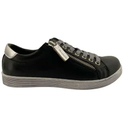Token Sneaker | Black/Silver | RS11s