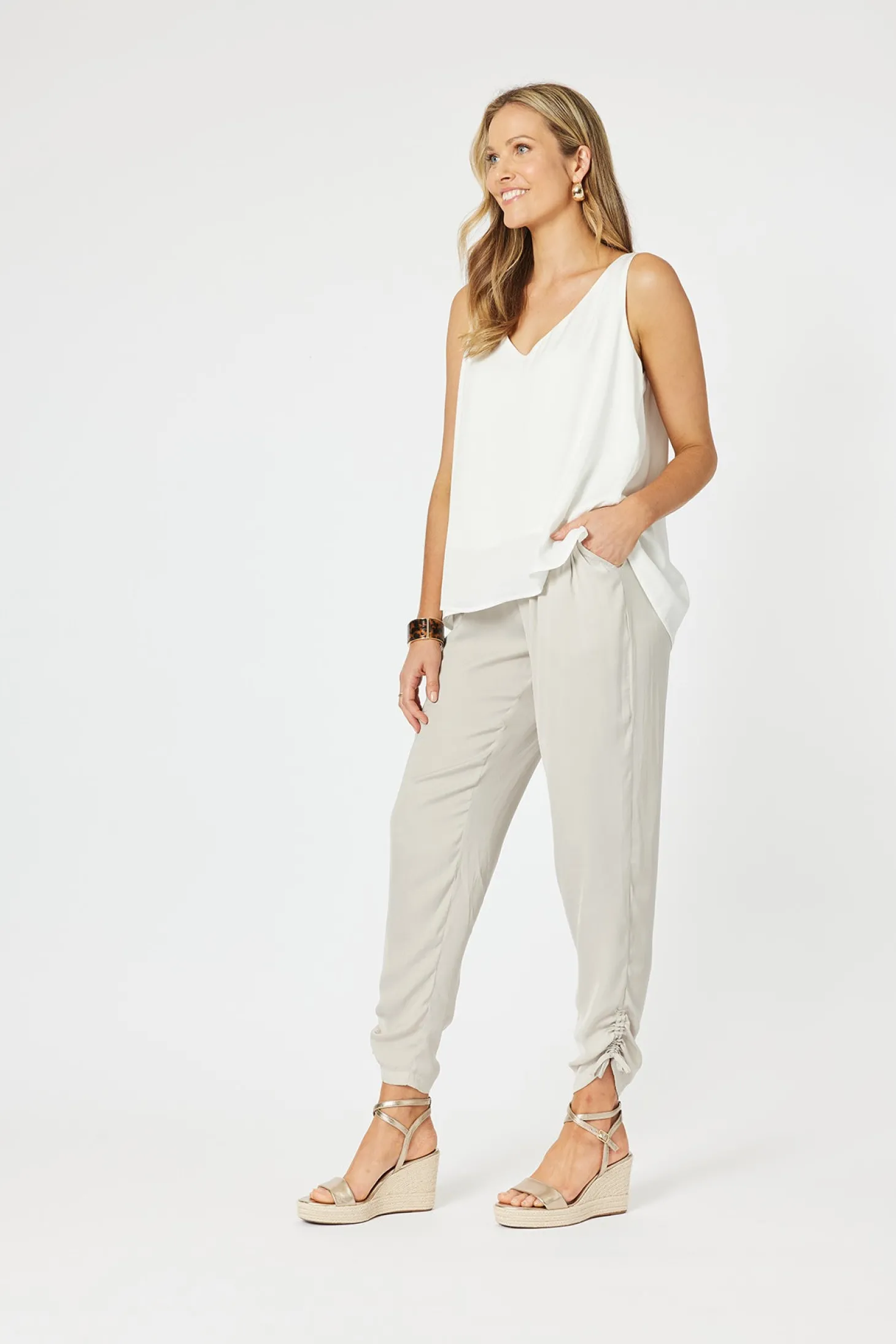 Traveller Luxe Cami - White - HV4